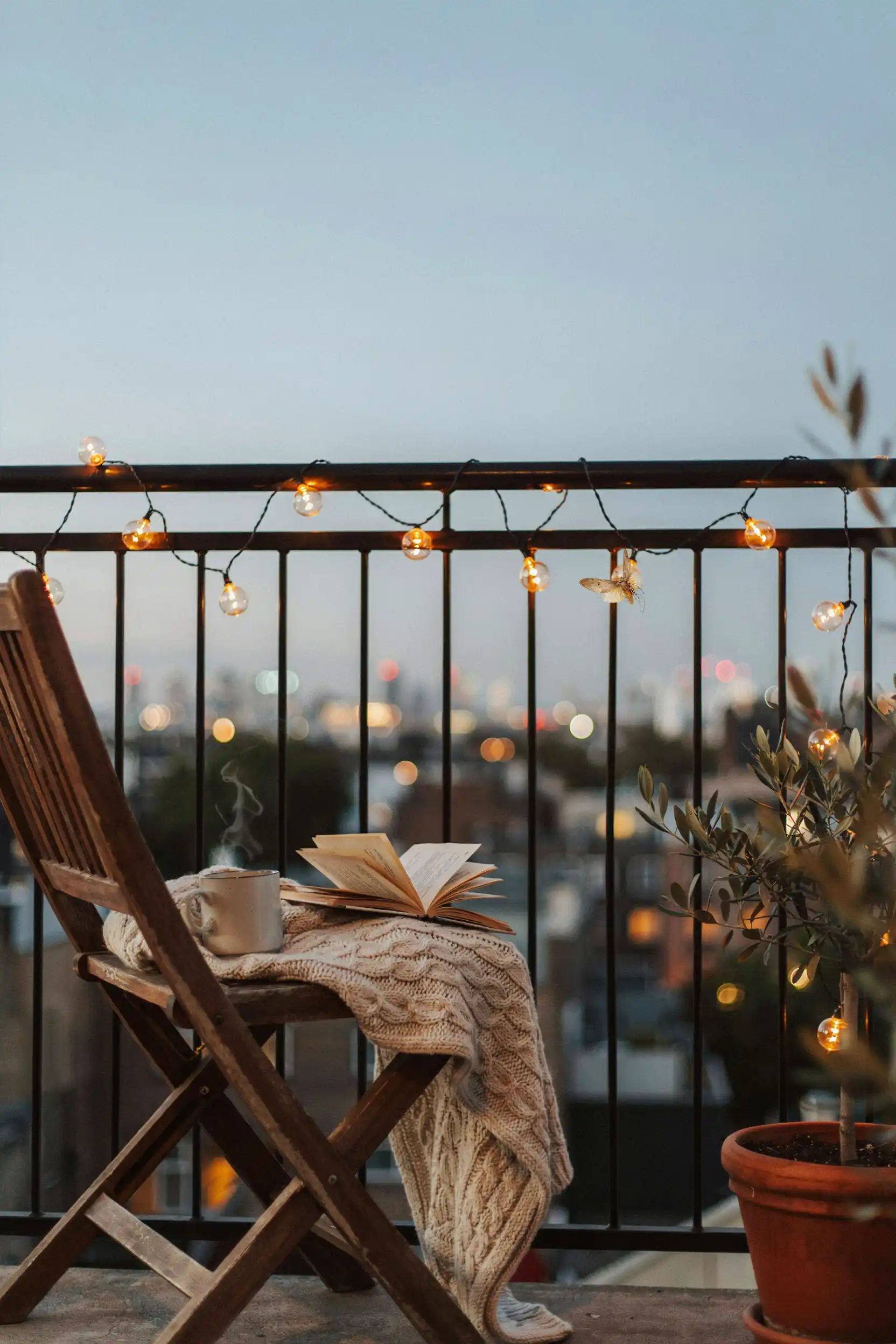 Warm-Toned Solar String Lights